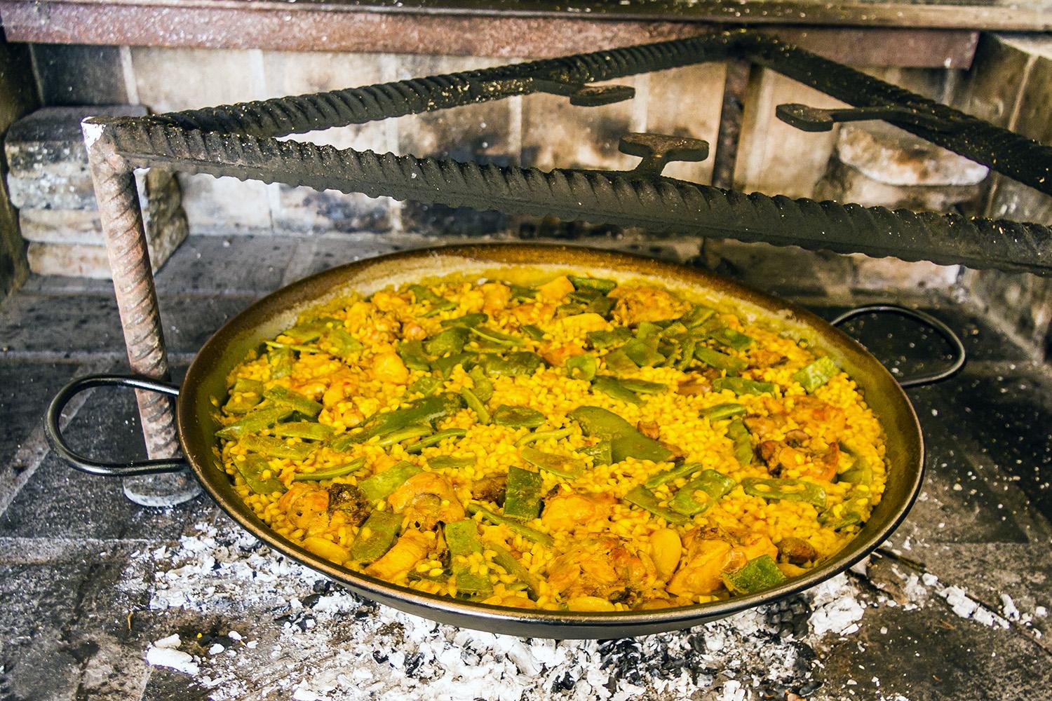 Var äter man bäst paella?