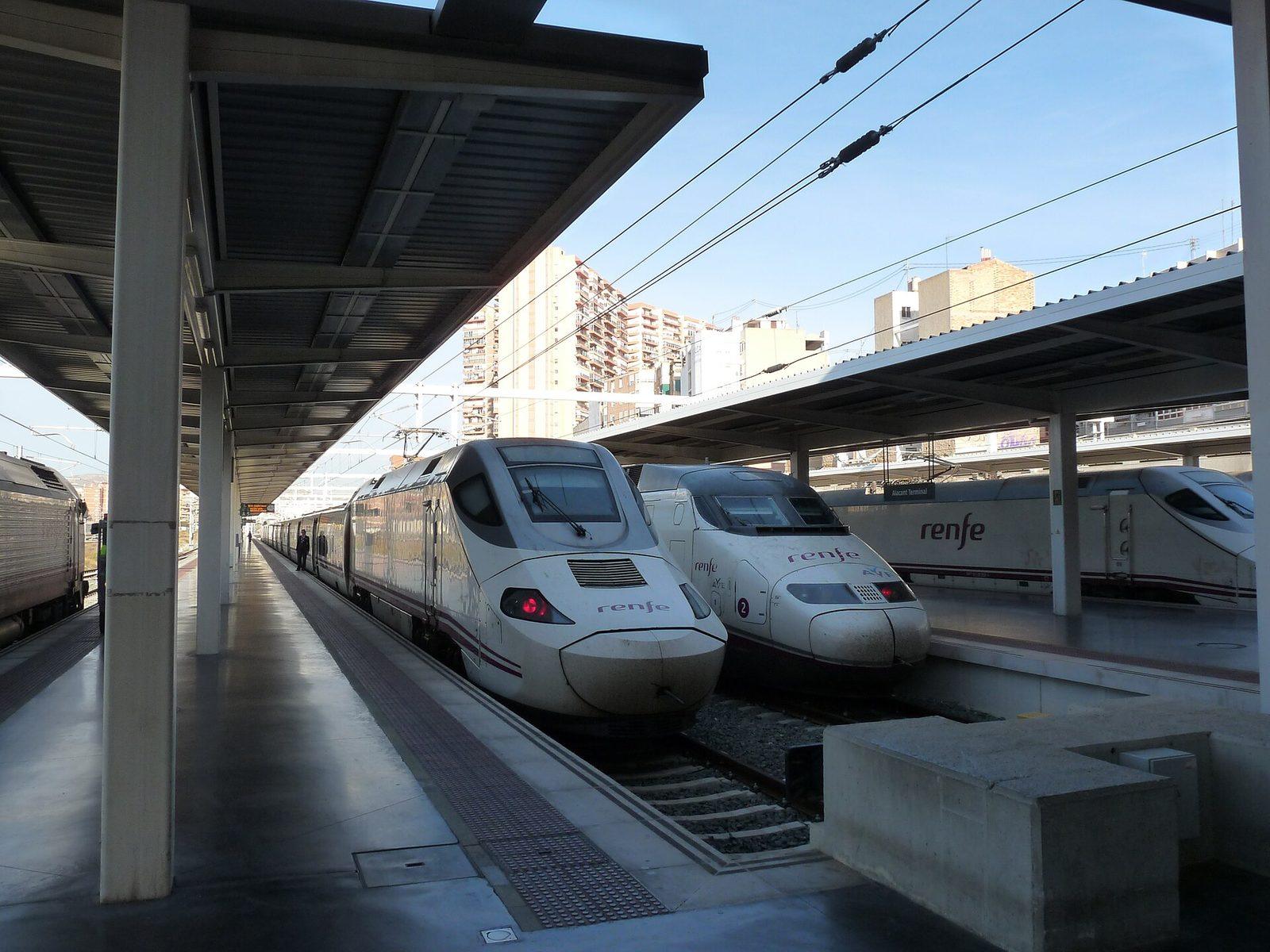 Tåg från Alicante